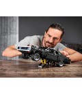 Конструктор LEGO Technic Dodge Charger Домініка Торетто