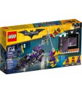 Конструктор LEGO 70902 The LEGO Batman Movie Переслідування за Жінкою-кішкою Catwoman Catcycle Chase