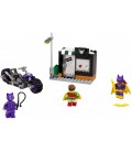 Конструктор LEGO 70902 The LEGO Batman Movie Переслідування за Жінкою-кішкою Catwoman Catcycle Chase