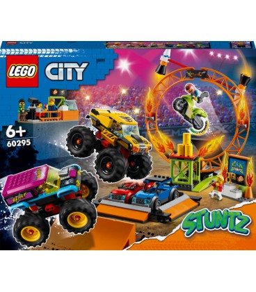 Конструктор LEGO City Stuntz Арена для шоу каскадерів 668 деталей (60295)