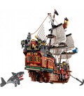 Конструктор LEGO Creator Піратський корабель 1260 деталей (31109)