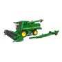 Комбайн зерноуборочный Bruder John Deere T670i 1:16 (02132)