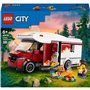 Конструктор LEGO City Приключенческий дом на колесах для отпуска (60454)