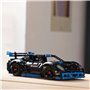 Конструктор LEGO Technic Автомобиль для гонок Porsche GT4 e-Performance (42176)