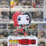 Фигурка Funko pop DC Comics Гарли Квинн с оружием (65616)