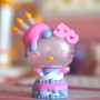 Фигурка Funko Pop Hello Kitty Китти в торте (76089)